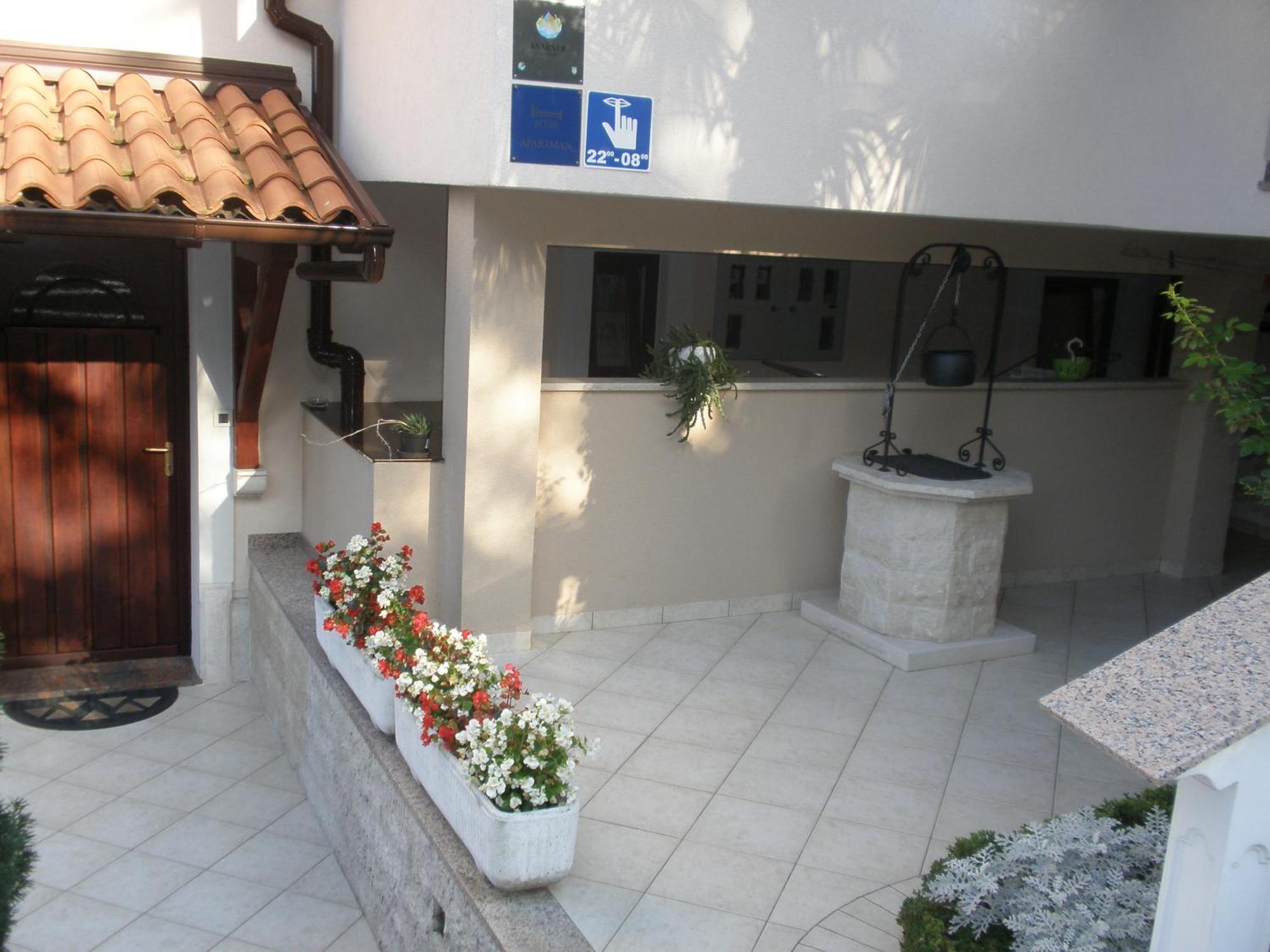 Apartments Grzin Mošćenička Draga エクステリア 写真