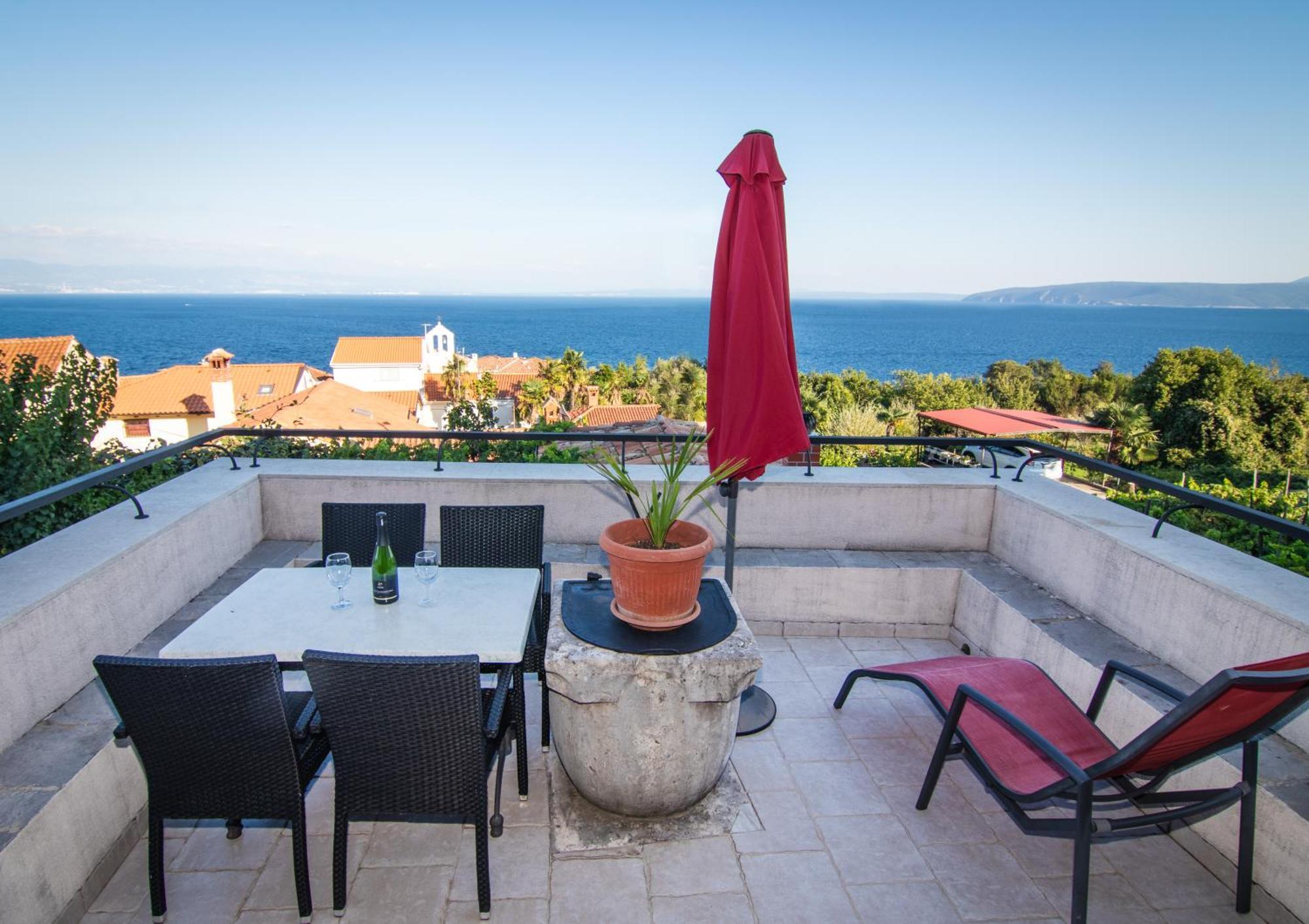 Apartments Grzin Mošćenička Draga エクステリア 写真